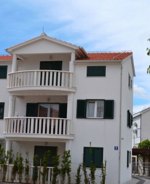 Apartman Dario Srima