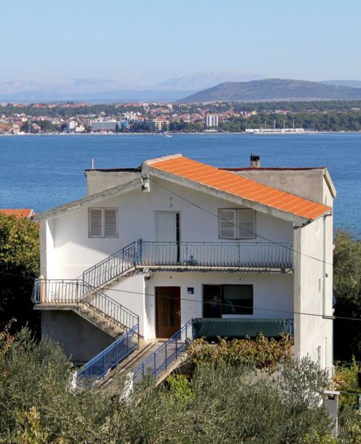 Apartments With Parking Space Tkon, Pašman - 9713 Tkon