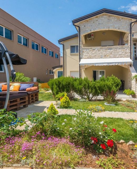 Apartments With Parking Space Vir - 18518