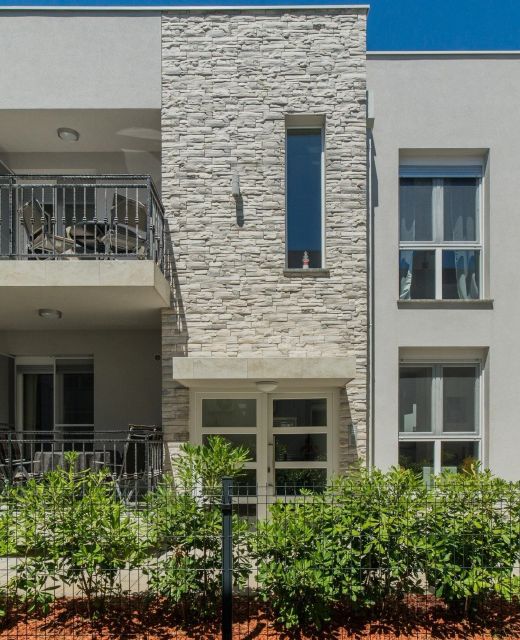 Apartments With Parking Space Vir - 18550