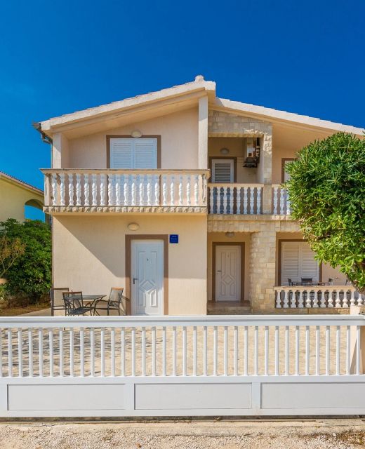 Apartments With Parking Space Vir - 18561