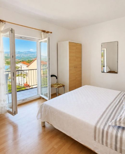 Apartments By The Sea Šilo, Krk - 18710 Šilo