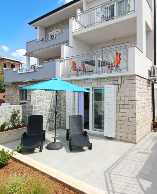 Apartments By The Sea Šilo, Krk - 18721 Šilo