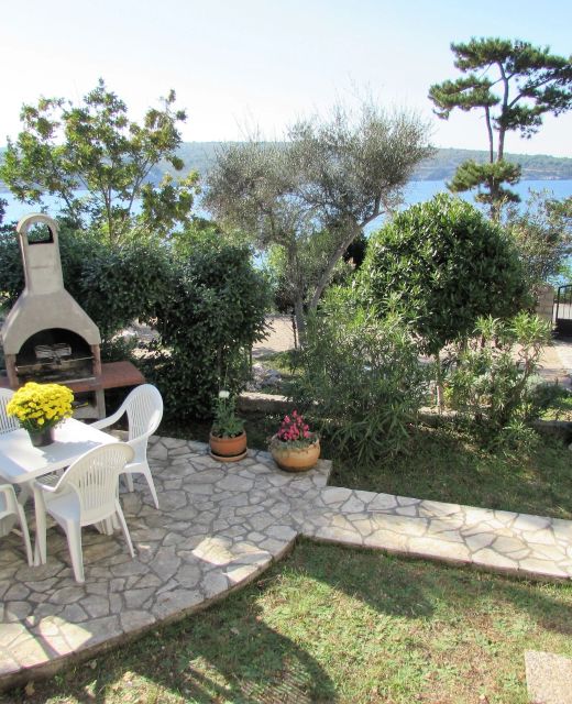 Apartments By The Sea Šilo, Krk - 18761 Šilo