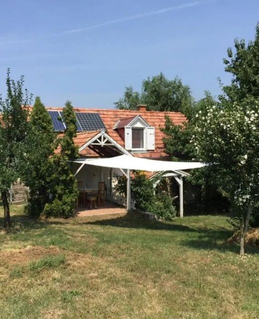 Csobánc Szerelem "A" Vendégház Gyulakeszi