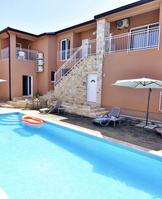 Apartmani Noa Tar