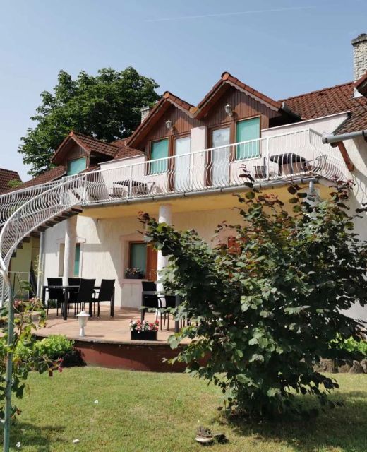 Flamingo Apartmanház Balatonlelle