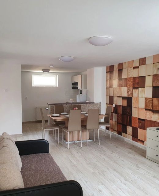 Família Apartman Cserkeszőlő