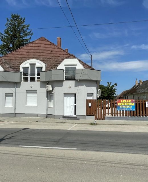 Lelle Centrum Vendégház Balatonlelle