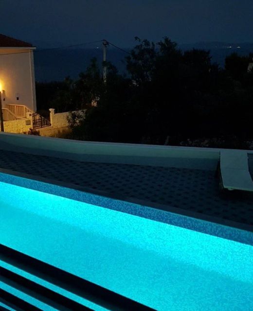 Family-friendly Apartments With Swimming Pool Mavarštica Čiovo - 18642