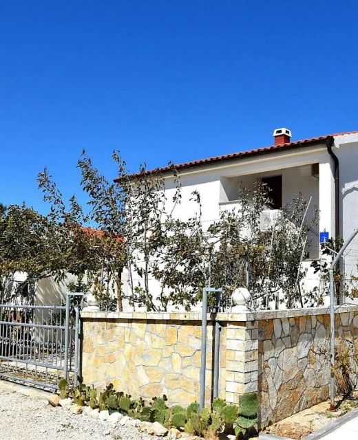 Apartments With Parking Space Vrsi - Mulo, Zadar - 18849 Vrsi - Mulo