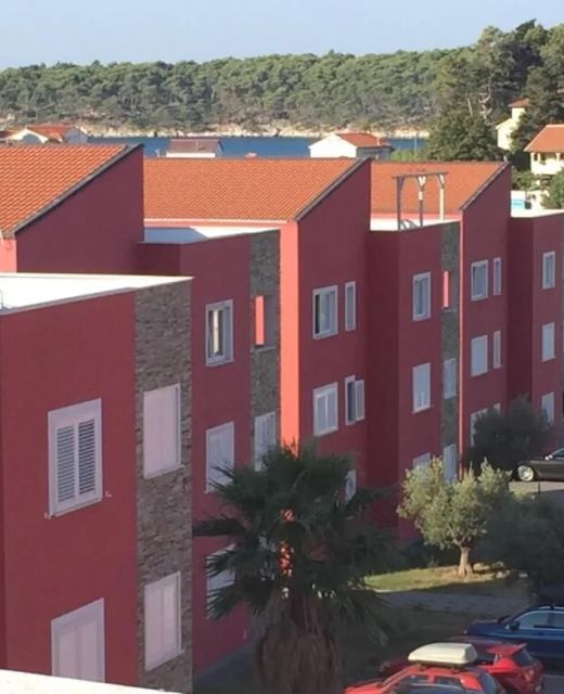 Apartments With Parking Space Palit, Rab - 18900 Palit
