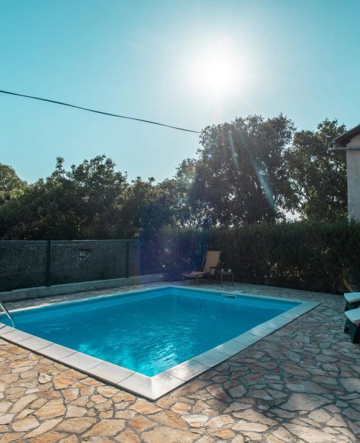 Family-friendly Apartments With Swimming Pool Pakoštane, Biograd - 18980 Pakoštane