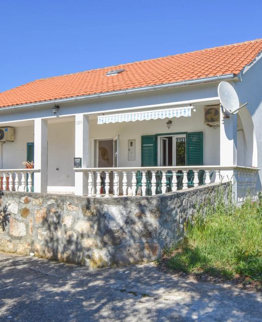 House Sun and Sea Olib