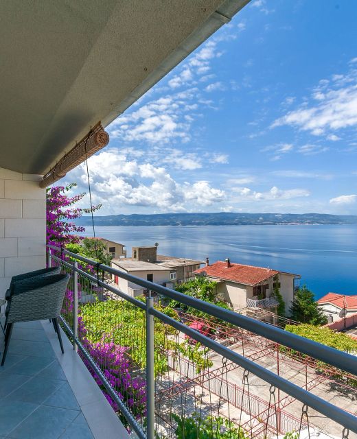 Apartments Mia Omis