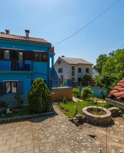 Apartments Lumar Dramalj