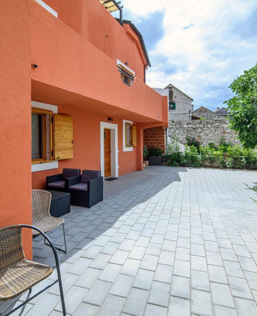 Apartments Oršula near old town Sibenik