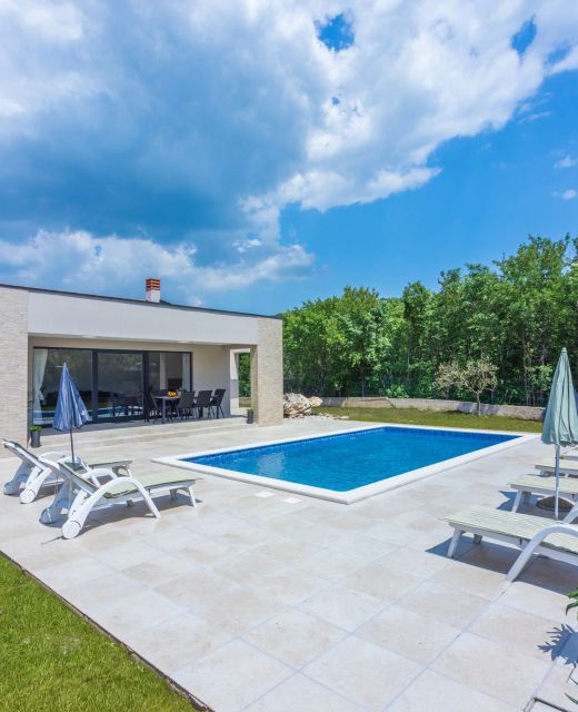 Villa Deluxe Trget