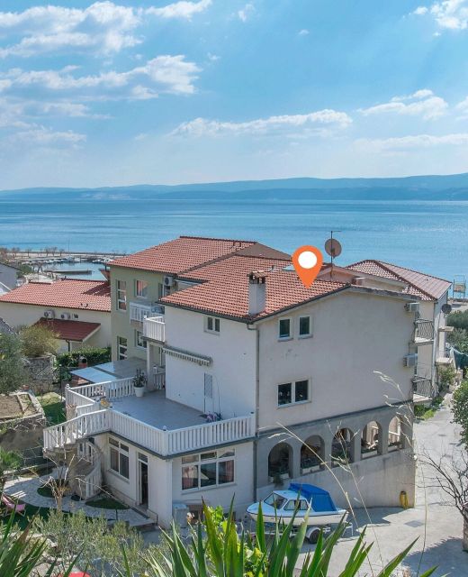 Apartments Clarus Mare Duce