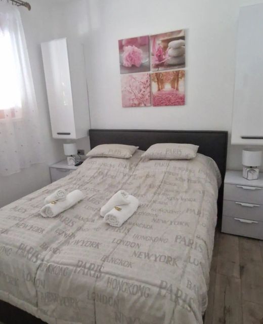 Rozmaring Apartman Csopak