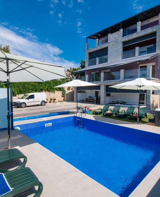 Apartments Villa AS Jezera