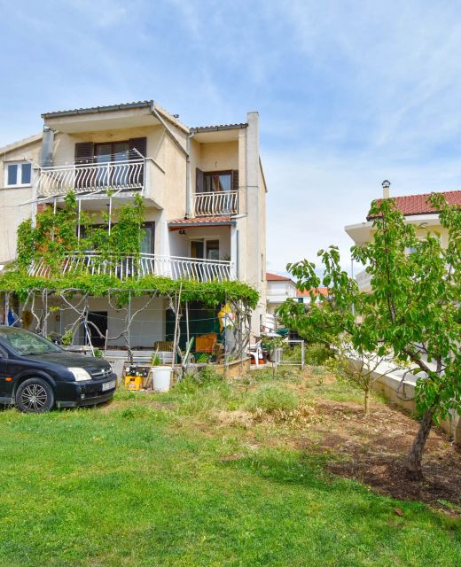 Apartment Albatros Tribunj