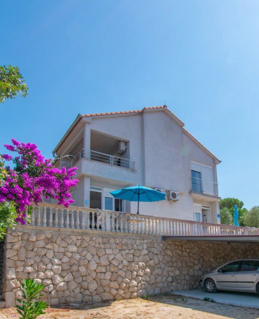 Apartments Calida A Drage