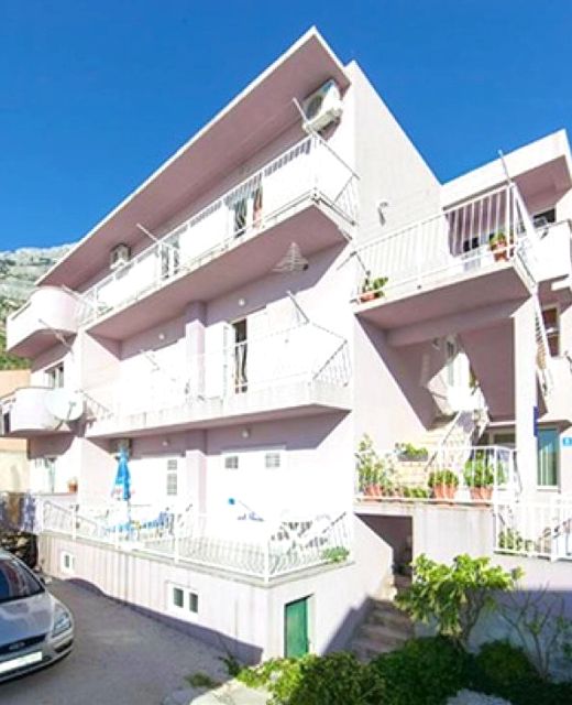 Apartments Dragan Baska Voda