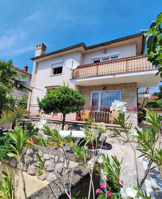 Apartments Tortuga Dramalj