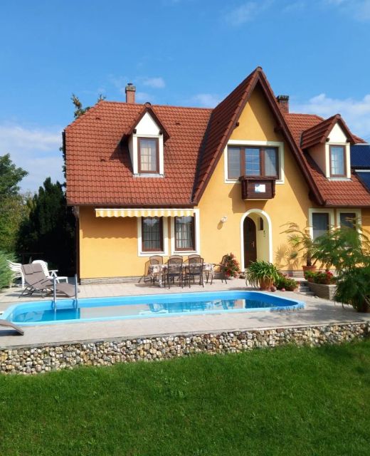 Éva Villa Gyenesdiás