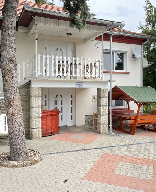 Hunyadi Nyaraló Balatonkeresztúr
