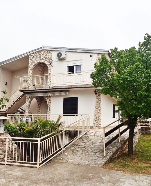 Apartmani Darija Starigrad