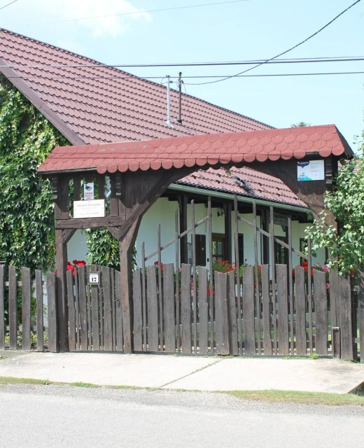 Horváth Kulcsosház Diósjenő