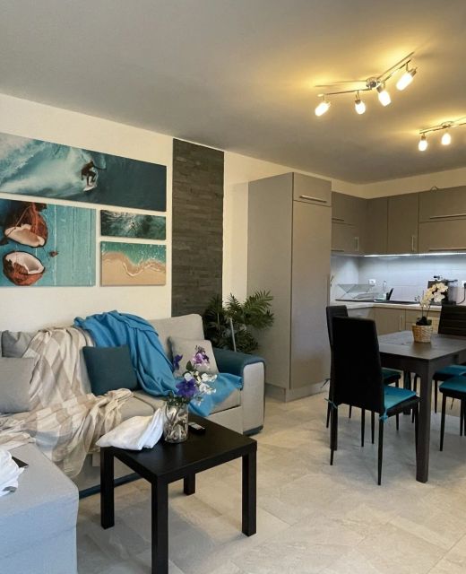 Beachside Apartment Szántód