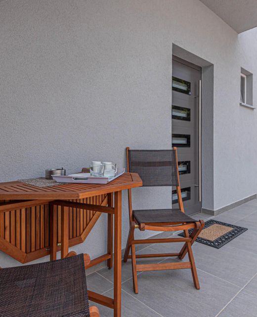 Apartman Pirovac - CDJ925