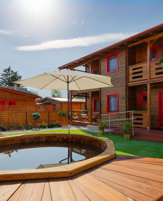 András Apartmanház  A Poroszló***