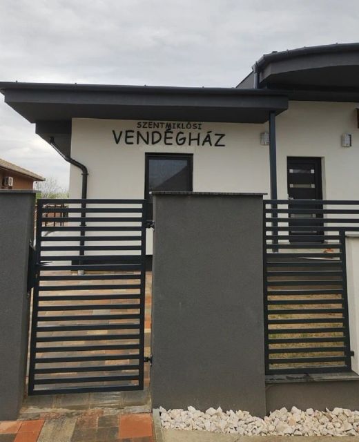 Szentmiklósi Vendégház Gyulaháza 