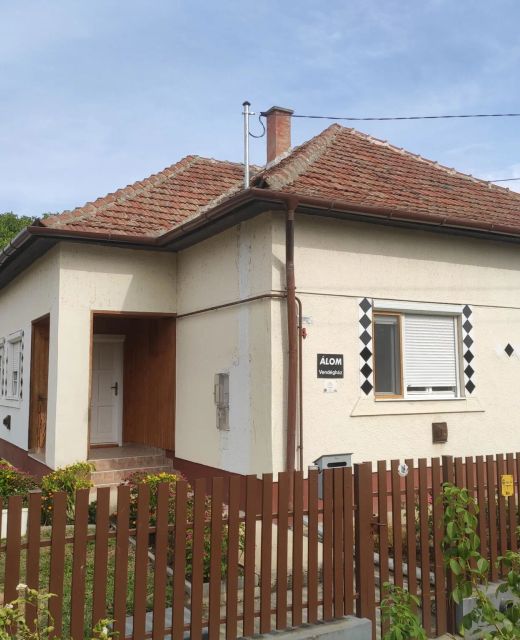 Álom Vendégház*** Abádszalók