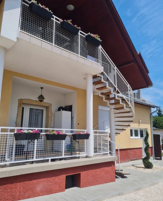 Tavirózsa Apartman Gyenesdiás