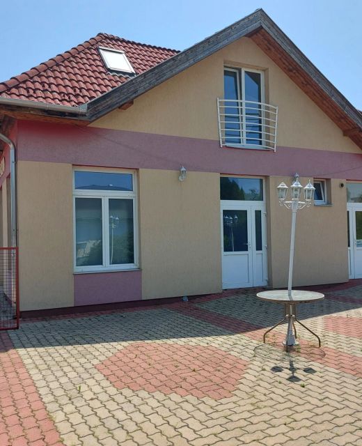 Kati Szálló Domaszék
