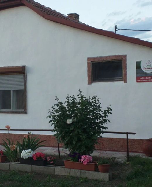 Szitakötő Vendégház Poroszló
