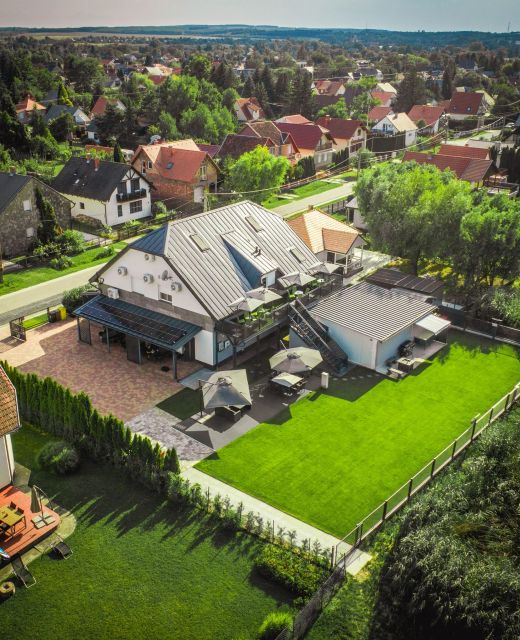 Peter & Roza Modern Apartmanház Balatonmáriafürdő