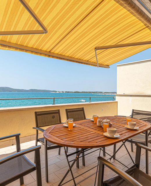 Apartman Brodarica - CDJ945