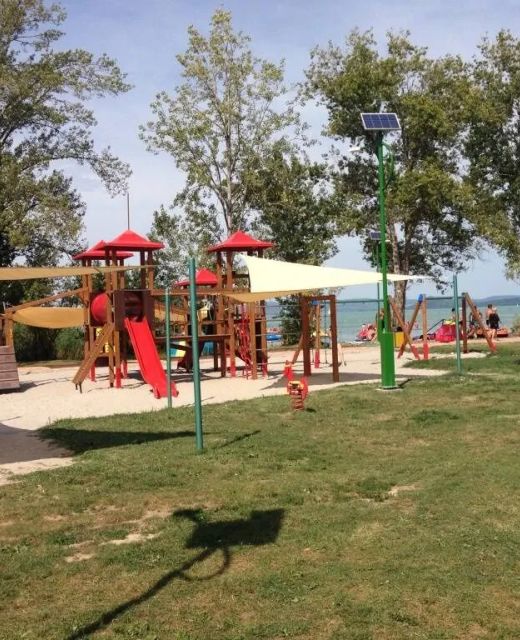 25 méterre a víztől Üdülőház Balatonszárszó