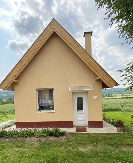 Eiross Apartmanház Tamási