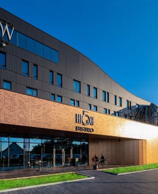 Flow Hotel & Conference Inárcs