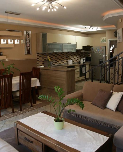 Ede Apartman*** Gyula