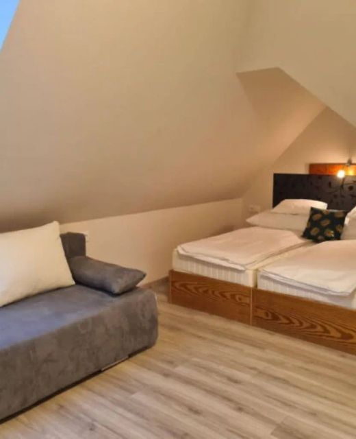 Rent Place Rendezvényház és Apartman Keszthely
