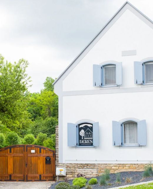 Deres Apartmanház Lókút