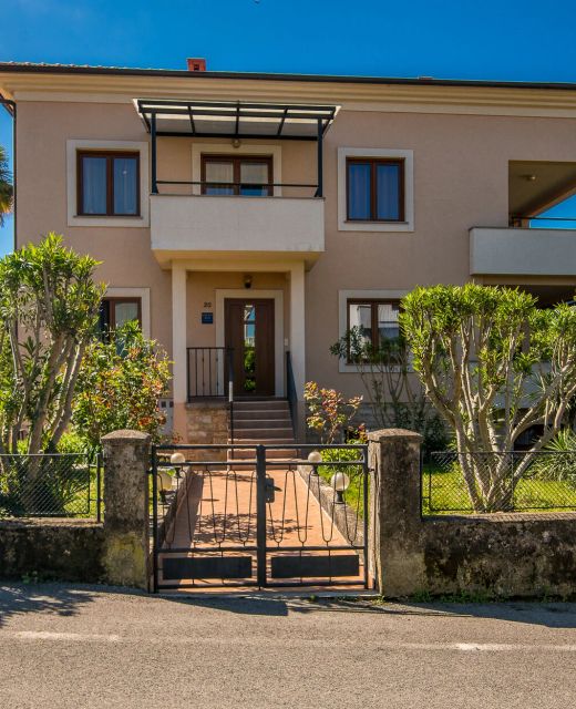 Apartmani Katja Njivice